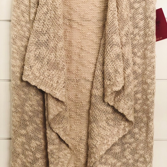 NWT Long Sweater Vest - Picture 2 of 3